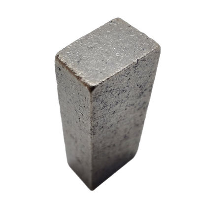 Segmento di taglio di diamanti per granito duro medio dimensione punta 20*4,8/5,4*8mm A.A.-B. B-Grade