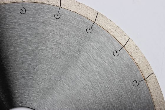 Colore personalizzato 350mm Fish Hook Saw Blade per il taglio del bordo di porcellane Ceramica