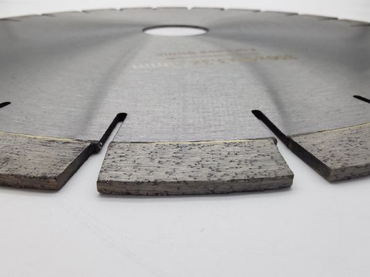 Disco di taglio di lame di seghe di diamanti da 350 mm per il taglio di pietra vulcanica di lava in Messico
