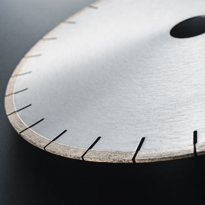 Disco di taglio di diamanti da 350 mm a 400 mm per seghe circolari ad alta velocità