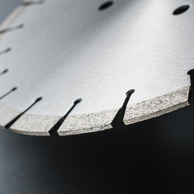 10 mm Arbor Dimensione 400 mm Lunga durata di vita Lama di seghe circolari di diamanti per il taglio del granito