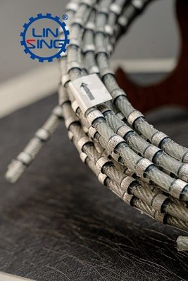 Pietra di taglio seghe a filo di diamante con 11,0 mm di diametro di perline e 37 pcs perline per metro