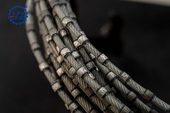 Pietra di taglio seghe a filo di diamante con 11,0 mm di diametro di perline e 37 pcs perline per metro