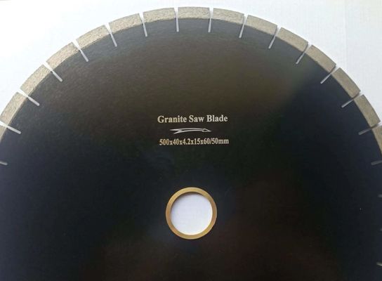 Arti di fabbricazione di sinterizzazione lame da sega non frantumante e durevole per il taglio del granito