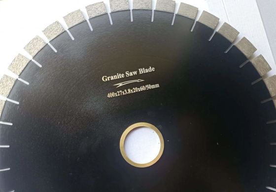 Arti di fabbricazione di sinterizzazione lame da sega non frantumante e durevole per il taglio del granito