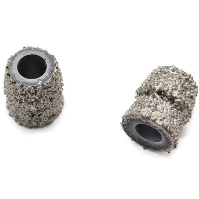 Scavi a filo di diamante per taglio di granito