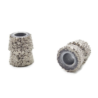 Scavi a filo di diamante per taglio di granito