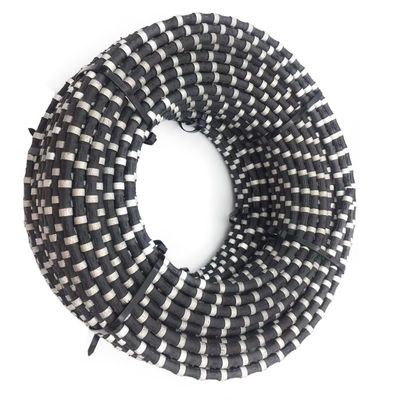 Lungo ciclo di vita filo di diamante 12,0 mm* 40 di gomma rivestita per il taglio di roccia in una cava di granito