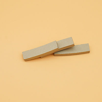 40*6*12mm Segmento di taglio della pietra di marmo Strumento di diamante con buona velocità OEM accettabile