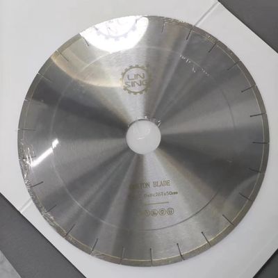 Lata a seghe di diamanti a fessura in U Dekton da 350 mm per supporto personalizzato e taglio garantito