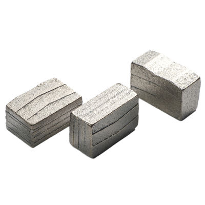 Segmento di diamante a forma di Sang per l'Indonesia, a più strati, di tipo K, altezza del segmento 13/15/20 mm