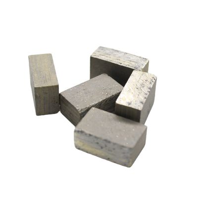 Dispositivo di taglio di lava per diamanti a forma piatta per graniti e andesite a punta di lama di 1800 mm