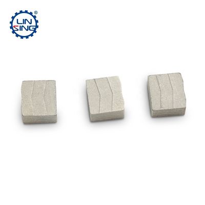 Velocità di taglio veloce 1600mm Lama 20mm Segmento di altezza per utensile di taglio di diamanti granito