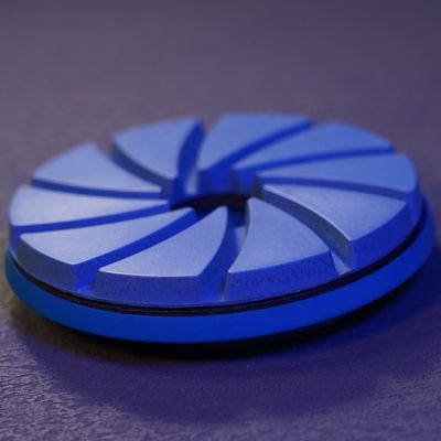 Pad di lucidatura in resina a chiusura di lumaca da 125 mm personalizzato per disco di macinazione del granito