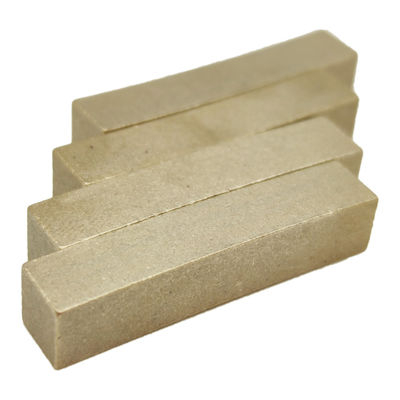 Taglio di marmo 40*8*8mm Segmento sandwich di diamanti con colore giallo in Messico