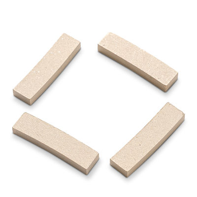 Dispositivo per il taglio di blocchi a lame a sega singola di grado A, strumento per il taglio di pietre a segmento di diamante a più strati