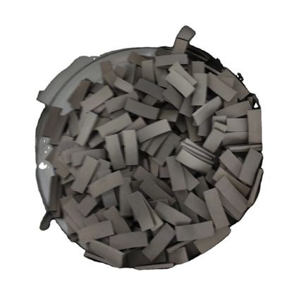 Segmento di diamante a forma di ARC per la lama di sega da 600 mm in Indonesia Taglio di andesite
