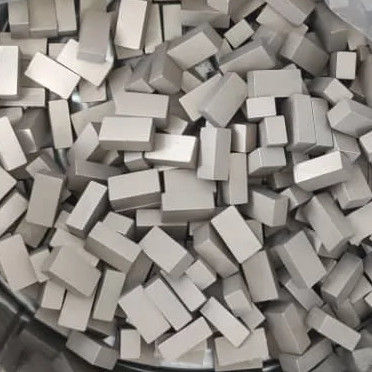 Segmento a lama singola di 900 mm Segmento di diamante sandwich per utensili da taglio in Vietnam Messico