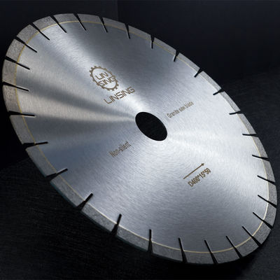 Supporto OEM 300mm 400mm 1000mm Lama di seghe industriali in marmo 0,472in 12mm Altezza bordo