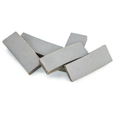 Supporto OBM personalizzato Migliori attrezzi diamantati 40*5*15mm Segmento di diamanti per taglio di pietra