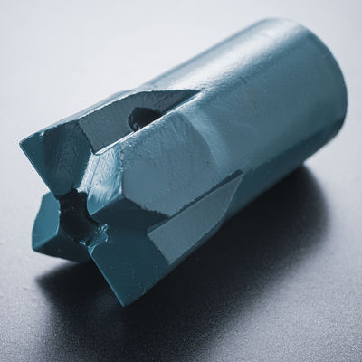 Strumenti per la perforazione di diamanti per l'estrazione della pietra