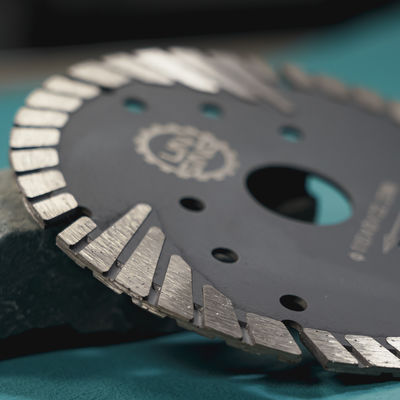 D105-D230 Disco di taglio dei diamanti per pietre Granito Marmo Travertino Ristrutturazione