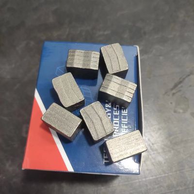 2400mm Segmento di diamanti per la miniera del granito Macchine da cava Spedizione FEDEX UPS EMS DHL TNT