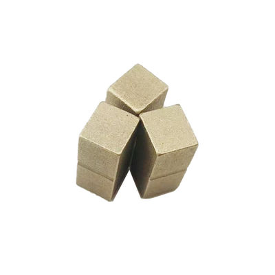 Segmenti di diamanti da 24*11*10 mm Dorati e personalizzati accettabili per lastre di marmo di pietra