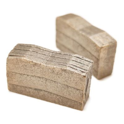 Supporto OBM personalizzato seghe a lame multiple 1200MM segmenti di diamanti per il taglio di granito di marmo