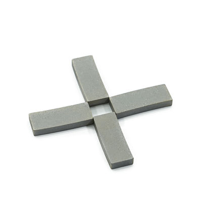 Alte frequenze brasate D1500mm Diamante seghe punta lama blocco per l'efficienza globale