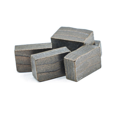 Segmenti di grado segmenti di tipo sandwich di diamanti per il taglio del basalto di granito nel mercato turco