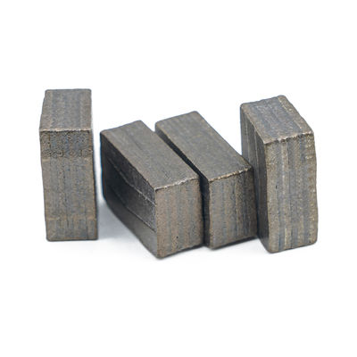 Segmenti di grado segmenti di tipo sandwich di diamanti per il taglio del basalto di granito nel mercato turco