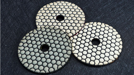 Supporto OEM 125mm Resina Bond Diamante Flessibile Pad di lucidatura a secco per Granito Marmo