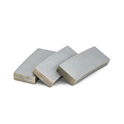 Materiale grezzo Diamante buona Lama segata a diamante Punti segmento di diamante per taglio di pietra di lava