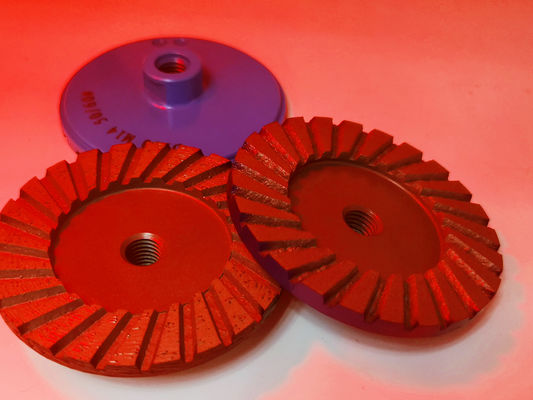 Buona resistenza all'usura Ruota della Tazza Turbo Segmentata in Diamante per supporto personalizzato OEM