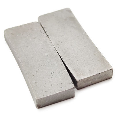 Segmento di diamante a più strati per il taglio del basalto in Indonesia 450 mm 1200 mm 1600 mm