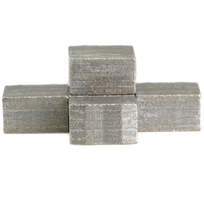 Segmento di diamanti per l'estrazione di pietre di granito