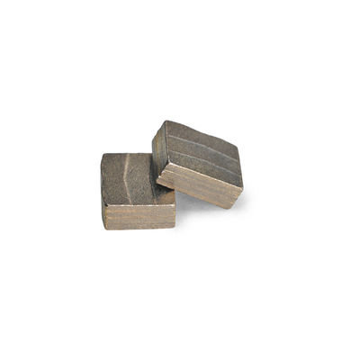 24*8.0/8.8*20.5MM Segmento di diamanti Supporto OBM personalizzato per il taglio di arenaria dura