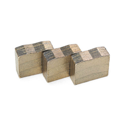 24*8.0/8.8*20.5MM Segmento di diamanti Supporto OBM personalizzato per il taglio di arenaria dura