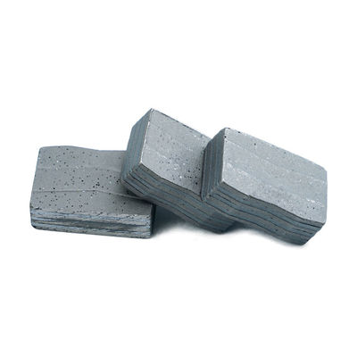 Segmento di diamante a lame multiple per la macchina di taglio italiana ad alta frequenza brasata Suggerisco