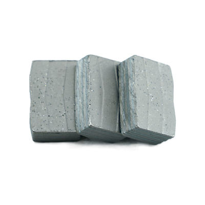 Segmento di diamante a lame multiple per la macchina di taglio italiana ad alta frequenza brasata Suggerisco