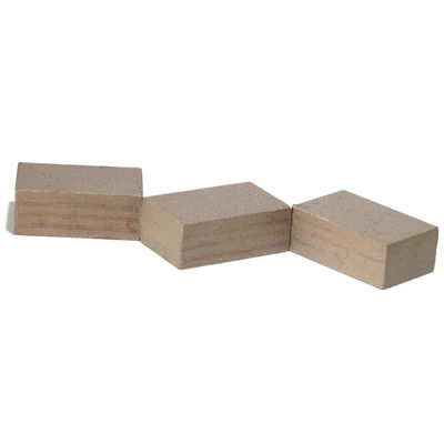 Segmento di diamante da 24*9*15 mm per il taglio di arenaria dura Segmenti di diamante garantiti