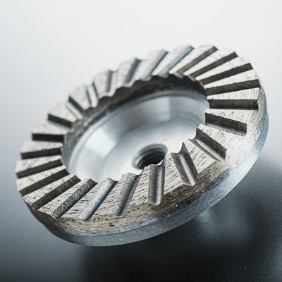 Ruota di tazza di triturazione a diamanti da 3" 4" 5" 6" 7" per la triturazione della pietra ODM supportata