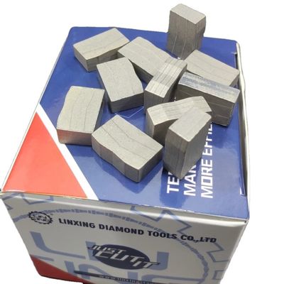 6.5mm segmento di diamante multi disco Lo strumento perfetto per il taglio del granito 24 * 7.6/8.4 * 15 mm