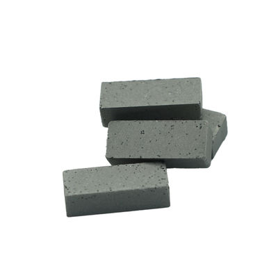 Supporto personalizzato 20*4.8/5.4*8 Lama per seghe a banda per il taglio di granito e marmo duro