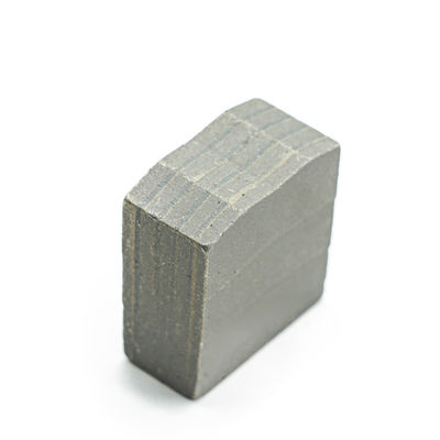 24*13.6/14.4*20.5 mm Segmento di taglio del diamante per la nitidezza superiore del granito