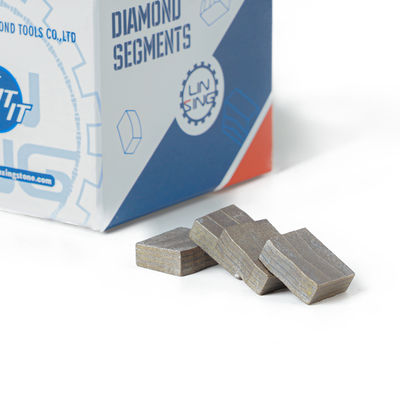 Dispositivi per il taglio di diamanti in pietra naturale